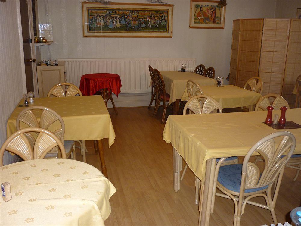The Clee Hotel - Cleethorpes, Grimsby, Lincolnshire ภายนอก รูปภาพ