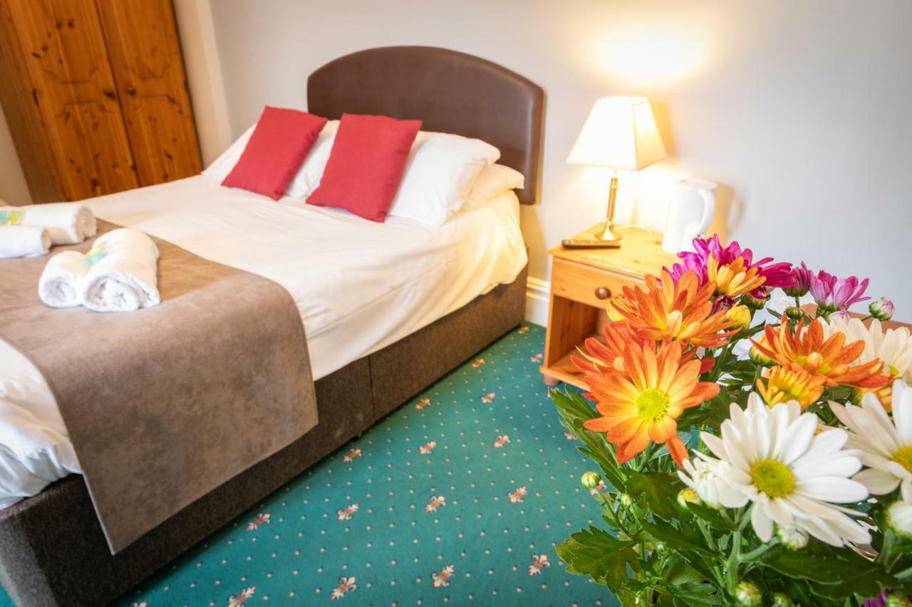 The Clee Hotel - Cleethorpes, Grimsby, Lincolnshire ภายนอก รูปภาพ