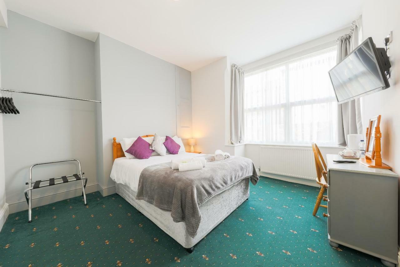The Clee Hotel - Cleethorpes, Grimsby, Lincolnshire ภายนอก รูปภาพ