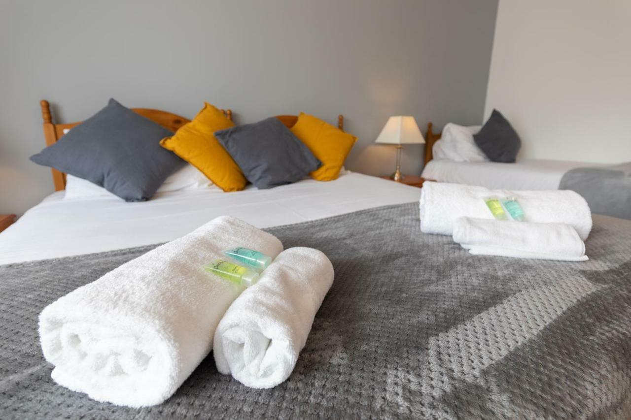 The Clee Hotel - Cleethorpes, Grimsby, Lincolnshire ภายนอก รูปภาพ