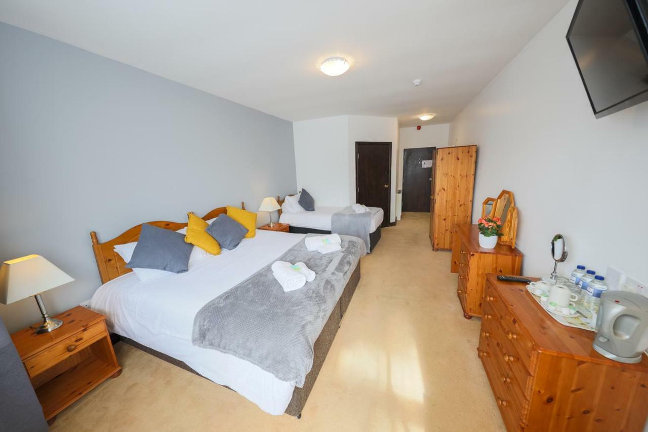 The Clee Hotel - Cleethorpes, Grimsby, Lincolnshire ภายนอก รูปภาพ