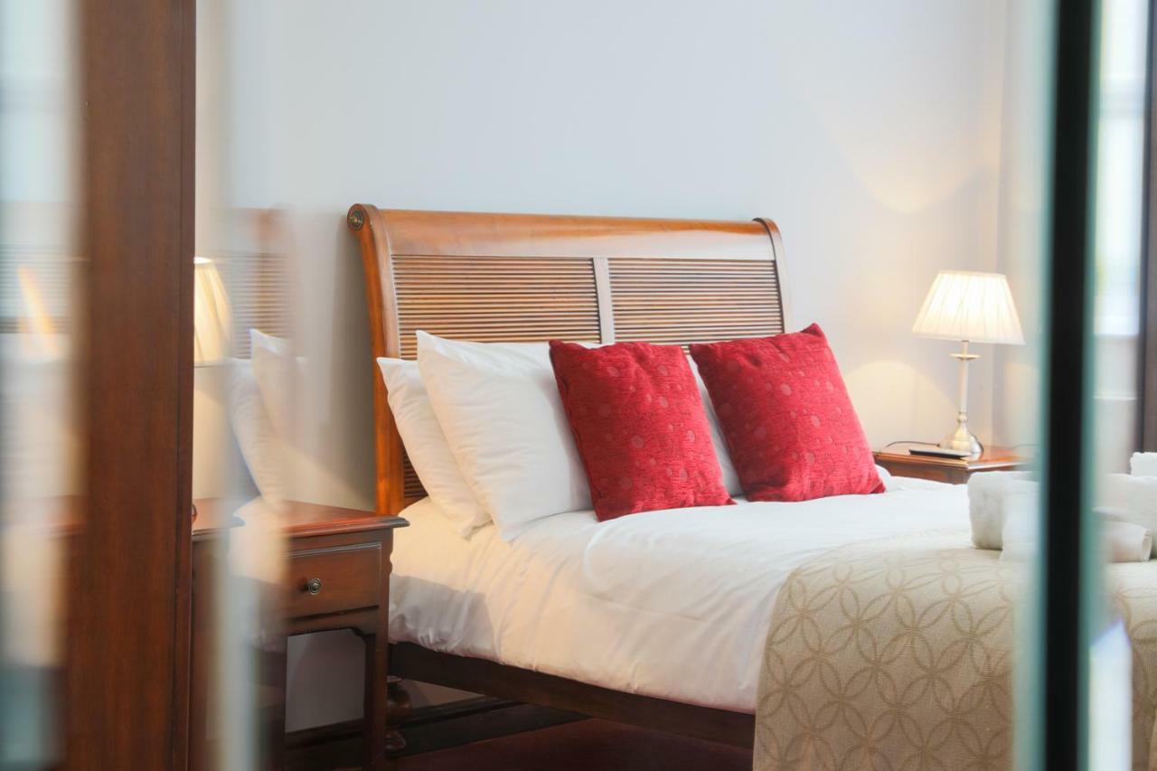 The Clee Hotel - Cleethorpes, Grimsby, Lincolnshire ภายนอก รูปภาพ