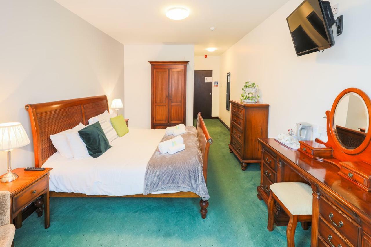 The Clee Hotel - Cleethorpes, Grimsby, Lincolnshire ภายนอก รูปภาพ